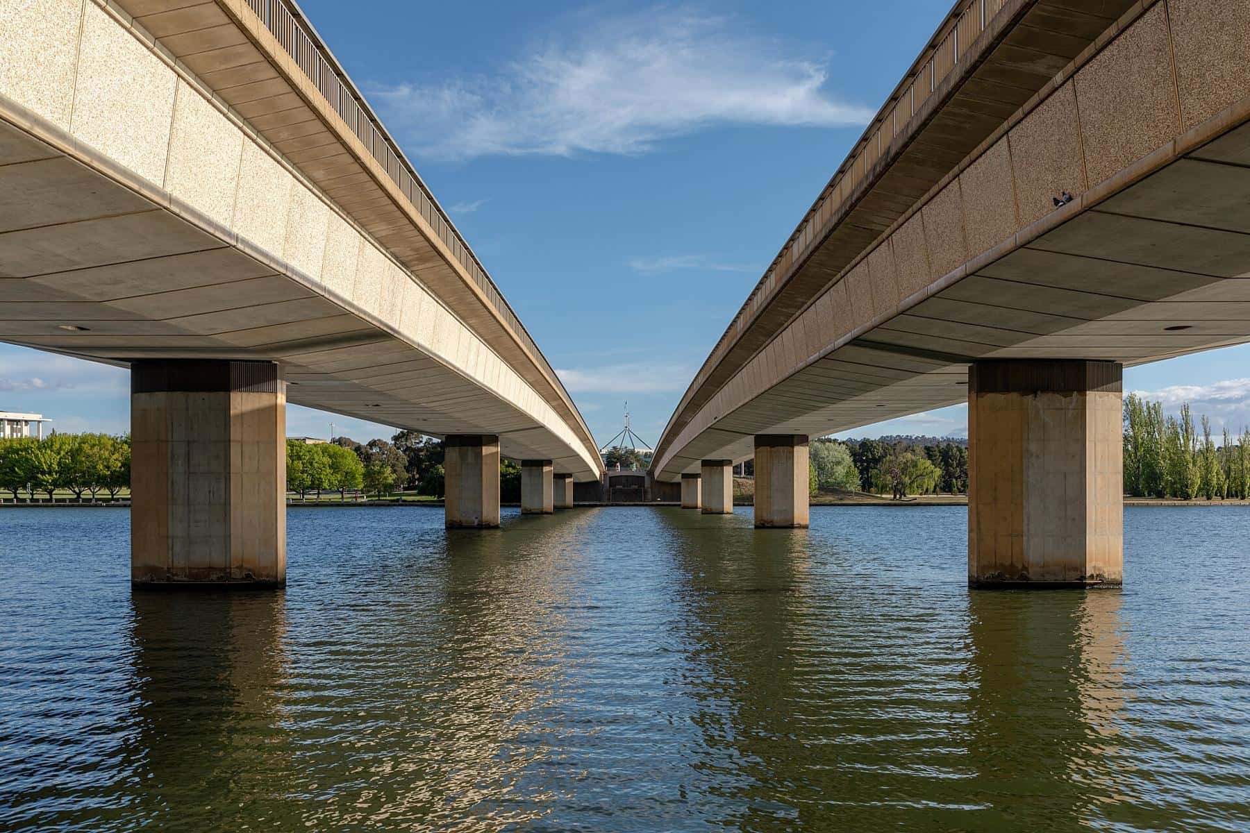 Commonwealth Avenue Bridge and Lake Burley Griffin in Canberra